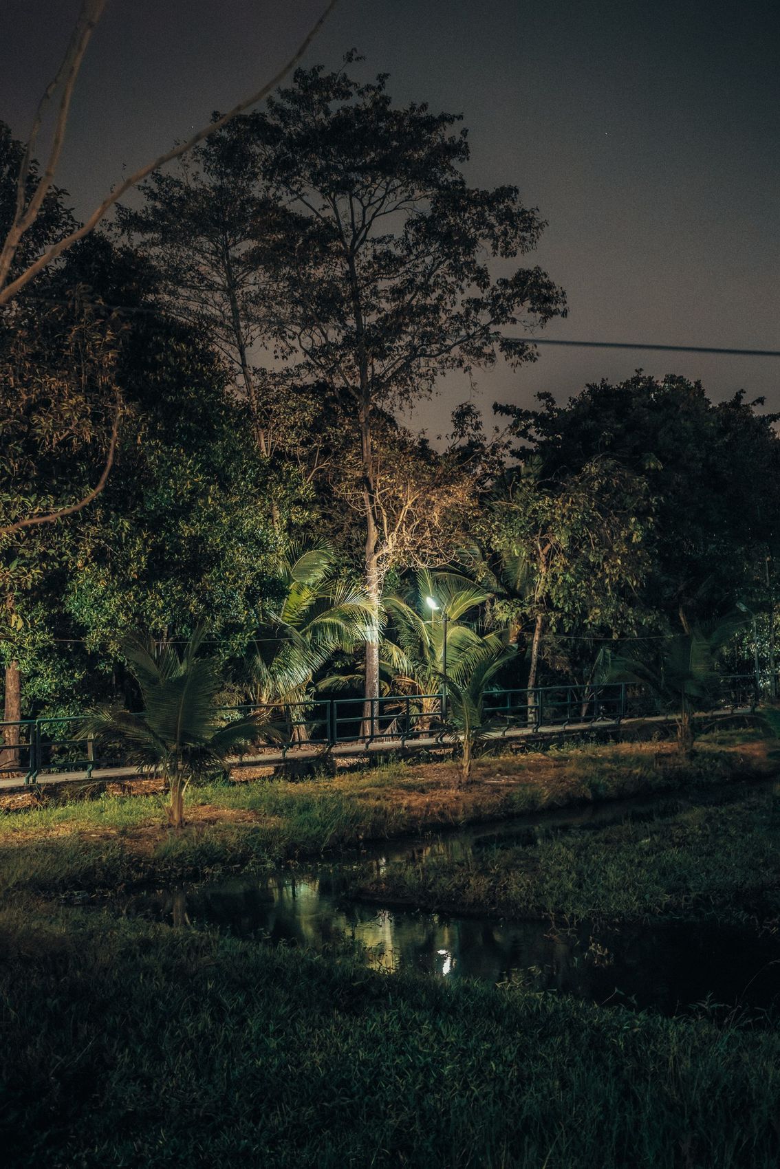 Photographie de la série Dreams Happen After Dark, Etienne Perrone